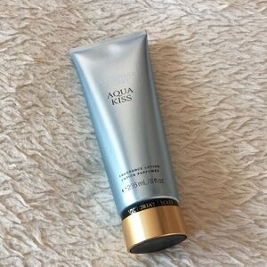 Victoria's Secret Aqua Kiss Lotion